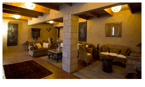 Laguna Lodge